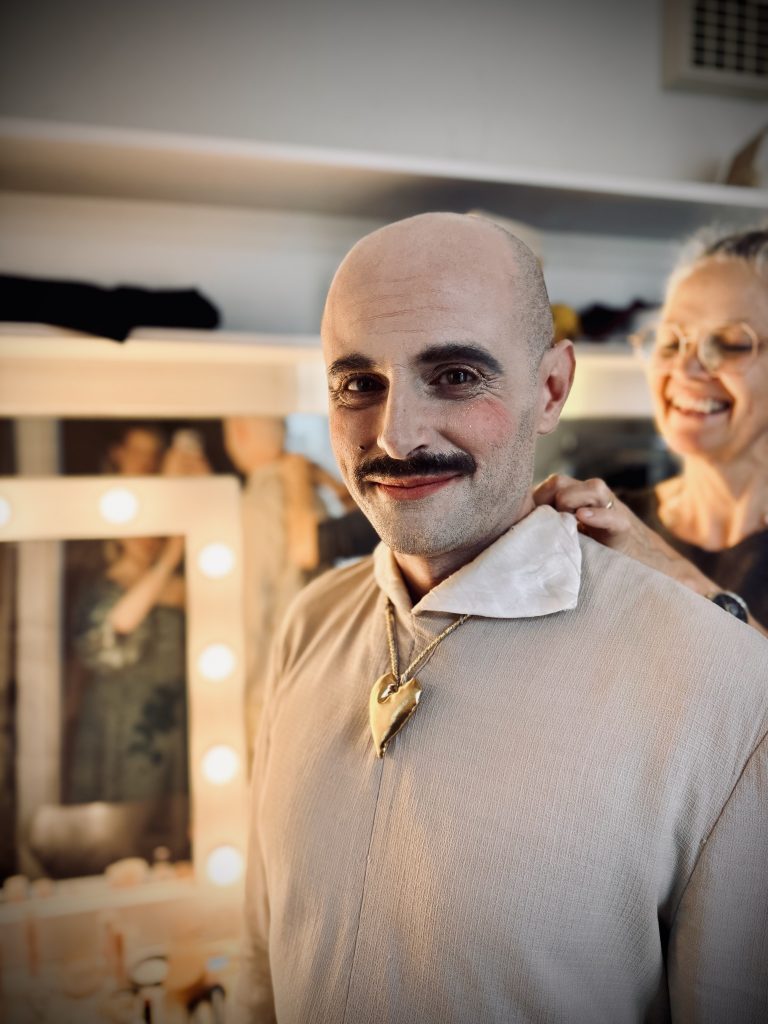 Nicholas Tamagna, Amor