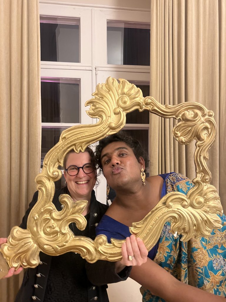 Daniela Ella Hermann und Kadambari Godara